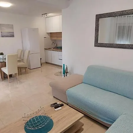 Sea Apartment, Island Rab Banjol